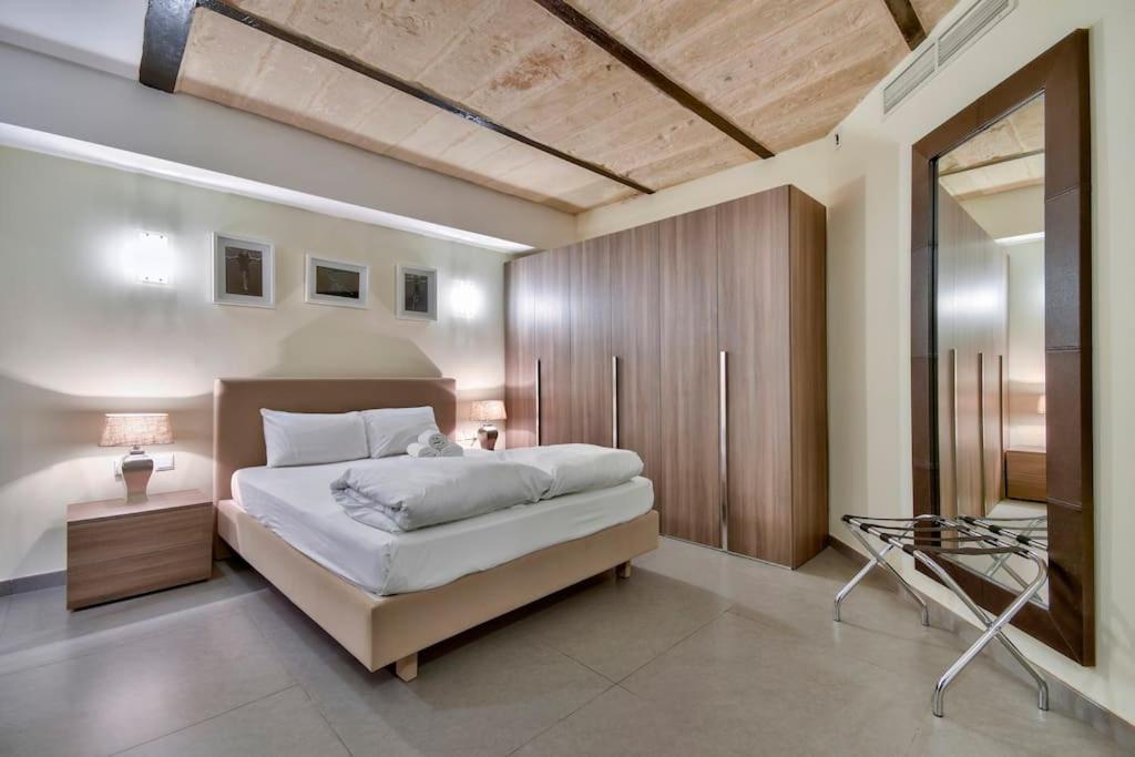 Vallettastay - Orangerie Two Bedroom Apartment 201 Luaran gambar
